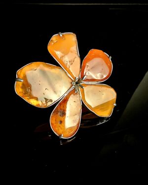 Anillo Flor de Corneola